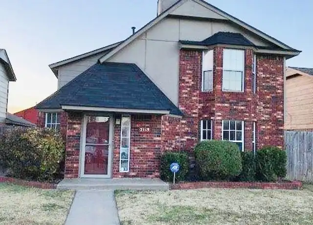 Property at 2119 Parkview Dr, Oklahoma City, OK, 73170, 4 beds, 2 baths, [object Object]