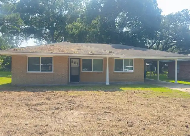 Property at 102 Alexander Dr, Hammond, LA, 70401, 3 beds, 1.5 baths, [object Object]