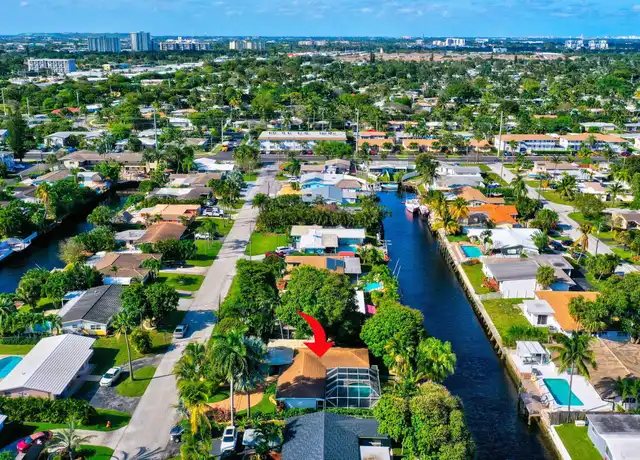 Property at 1710 SW 4th Ave, Pompano Beach, FL, 33060, 3 beds, 3 baths, [object Object]