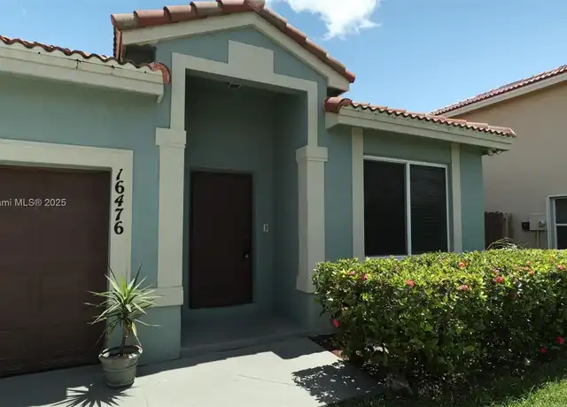 Property at 16476 SW 76th St, Miami, FL, 33193, 3 beds, 2 baths, [object Object]