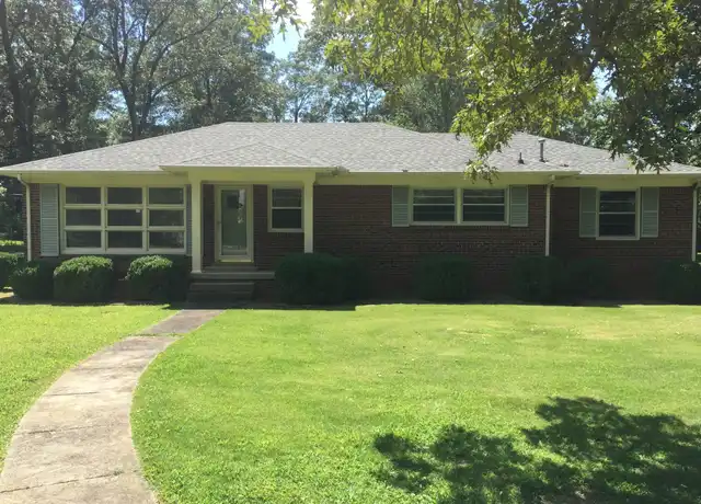 Property at 711 Forrest Dr, Tullahoma, TN, 37388, 3 beds, 1 bath, [object Object]