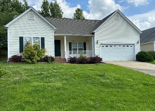 Property at 4722 Lone Tree Ct, Charlotte, NC, 28269, 3 beds, 2 baths, [object Object]