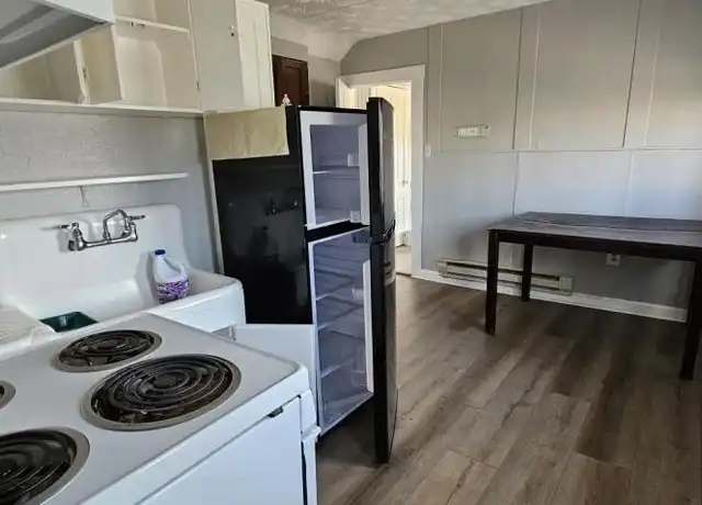 Property at 602 Hutchins Ave, Columbus, IN, 47201, 1 bed, 1 bath, [object Object]