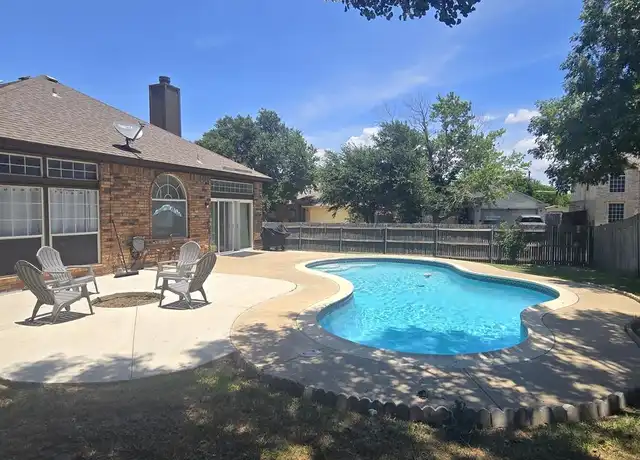 Property at 2334 Belton Dr, Arlington, TX, 76018, 3 beds, 2 baths, [object Object]