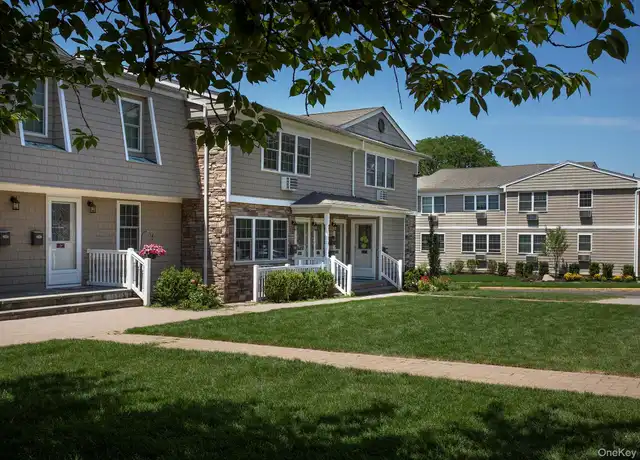 Property at 25 Fairfield Way Unit BE08, Commack, NY, 11725, 1 bed, 1 bath, [object Object]