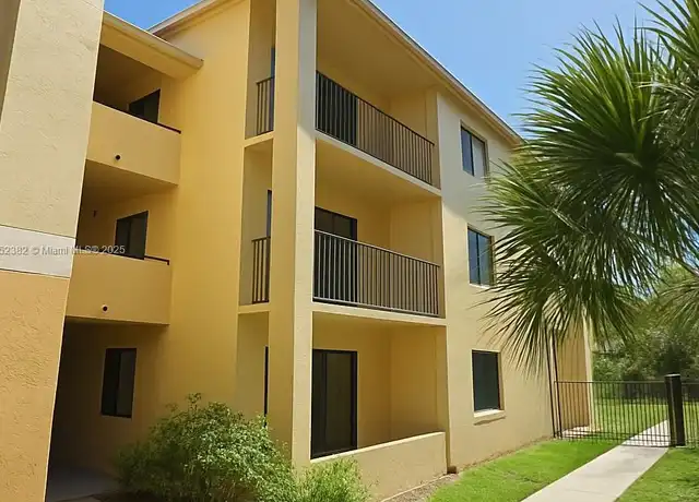 Property at 9999 Summerbreeze Dr #216, Sunrise, FL, 33322, 1 bed, 1 bath, [object Object]