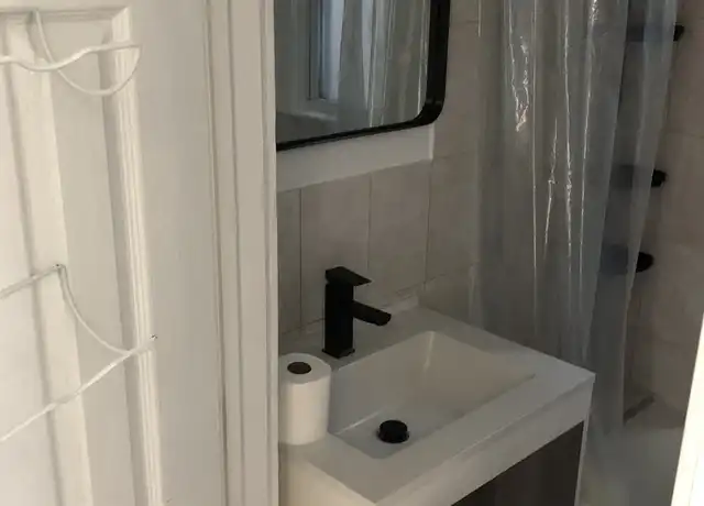 Property at 109 Cummings St #02, Irvington, NJ, 07111, 2 beds, 1 bath, [object Object]
