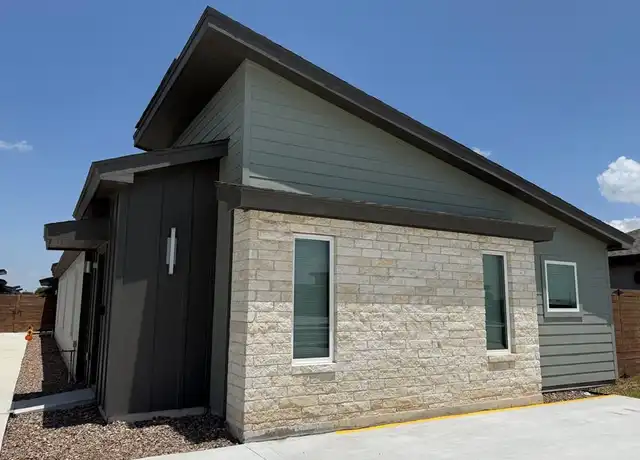 Property at 4001 Jaxson Ln Unit C, Weslaco, TX, 78596, 2 beds, 2 baths, [object Object]