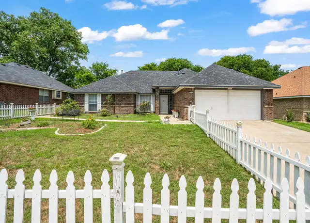 Property at 406 Gina Dr, Harker Heights, TX, 76548, 4 beds, 2 baths, [object Object]