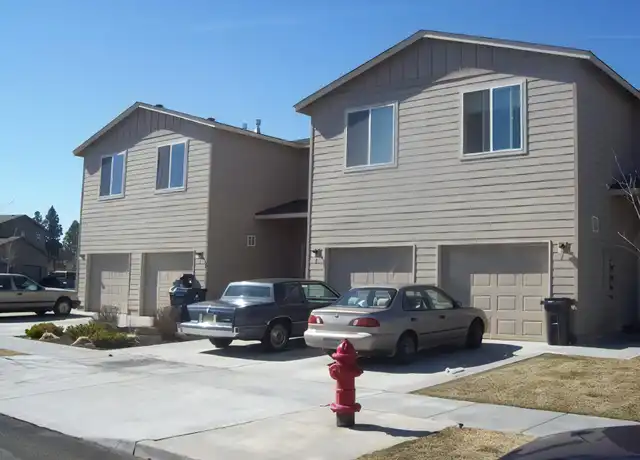Property at 61325 Sally Ln Unit 3, Bend, OR, 97702, 3 beds, 2.5 baths, [object Object]