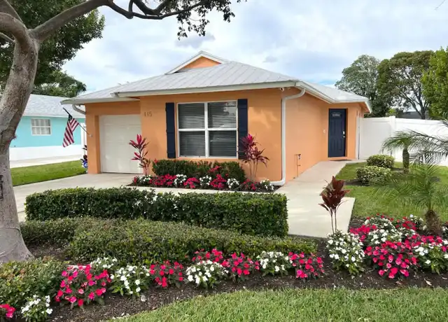 Property at 115 SE 7th St, Delray Beach, FL, 33483, 3 beds, 2 baths, [object Object]