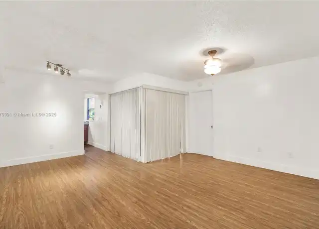 Property at 1150 N Liberty Ave Unit 1150G, Homestead, FL, 33034, 1 bed, 1 bath, [object Object]