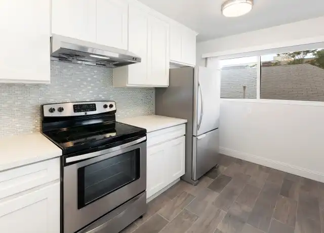 Property at 257 Athol Ave Unit 6, Oakland, CA, 94606, 2 beds, 1 bath, [object Object]