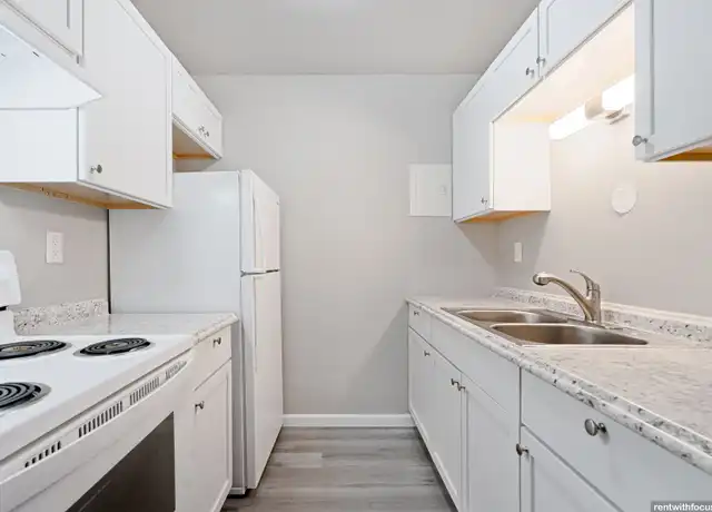 Property at 3600 W Spencer St Unit 3600 102, Appleton, WI, 54914, 1 bed, 1 bath, [object Object]
