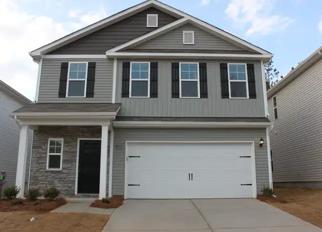 Property at 8208 Stonemere Ln, Charlotte, NC, 28215, 4 beds, 2.5 baths, [object Object]