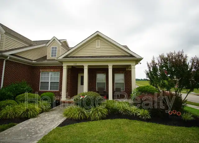 Property at 130 Hardinberry St, Oak Ridge, TN, 37830, 2 beds, 2 baths, [object Object]