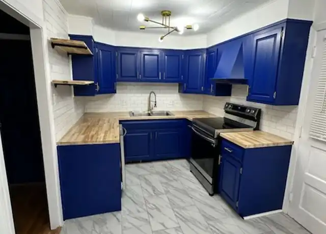 Property at 1411 Glen Moore Cir, Lancaster, PA, 17601, 3 beds, 1 bath, [object Object]