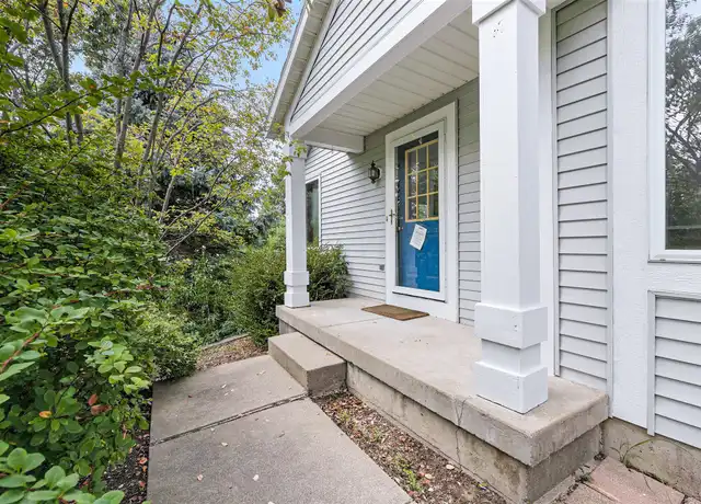 Property at 2610 Briarwood Ct SE, Kentwood, MI, 49512, 2 beds, 2 baths, [object Object]