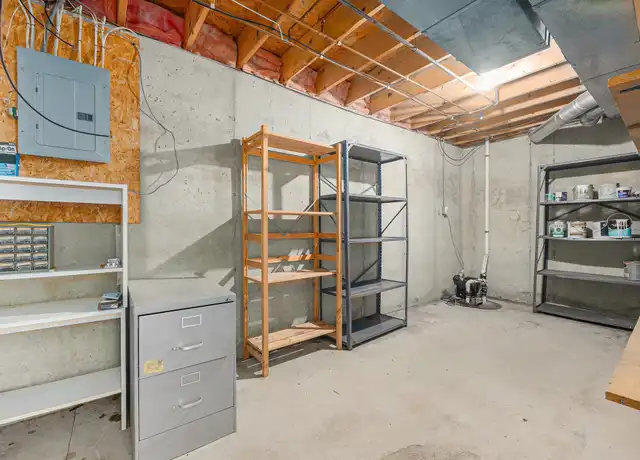 Property at 2610 Briarwood Ct SE, Kentwood, MI, 49512, 2 beds, 2 baths, [object Object]