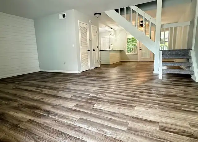 Property at 4184 Balmoral Ct, North Charleston, SC, 29418, 3 beds, 1.5 baths, [object Object]