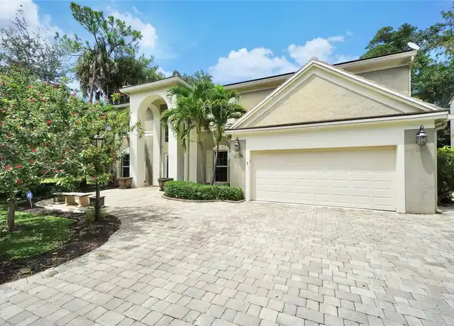 Property at 7501 Red Bay Pl, Coral Springs, FL, 33065, 5 beds, 2.5 baths, [object Object]