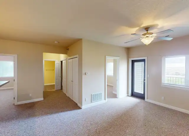 Property at 119 Crystal St #206, Ames, IA, 50010, 2 beds, 1 bath, [object Object]