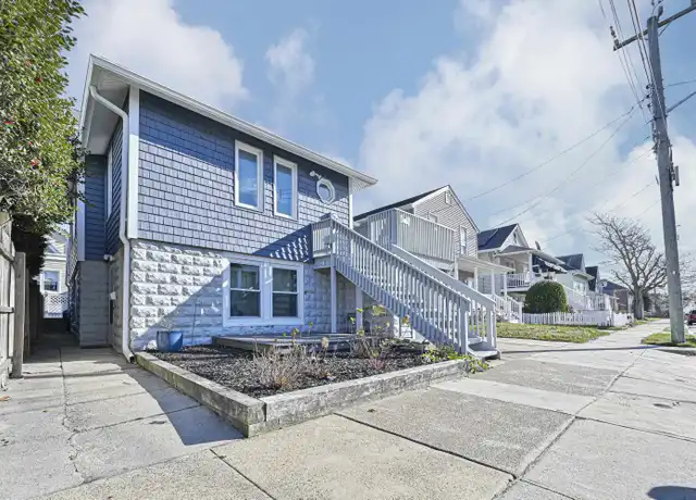 Property at 123 N Newark Ave Unit 2nd Floor, Ventnor City, NJ, 08406, 4 beds, 2 baths, [object Object]