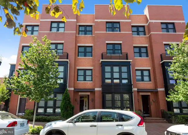 Property at 621 E Howell Ave #102, Alexandria, VA, 22301, 4 beds, 2.5 baths, [object Object]
