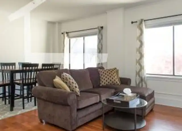Property at 226 Walnut St, Newton, MA, 02460, 1 bed, 1 bath, [object Object]