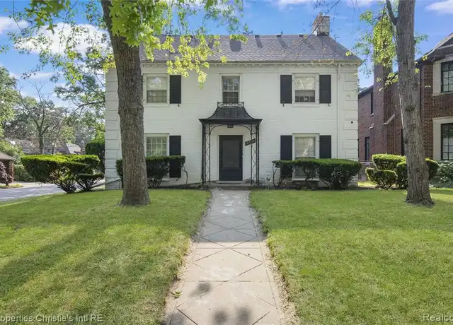 Property at 18694 Oak Dr, Detroit, MI, 48221, 5 beds, 3.5 baths, [object Object]