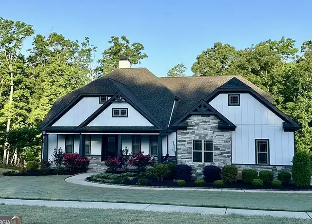 Property at 207 Blue Point Pkwy, Fayetteville, GA, 30215, 4 beds, 3.5 baths, [object Object]