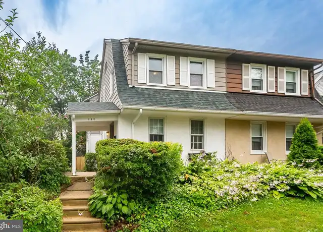 Property at 240 Henley Rd, Wynnewood, PA, 19096, 3 beds, 2 baths, [object Object]