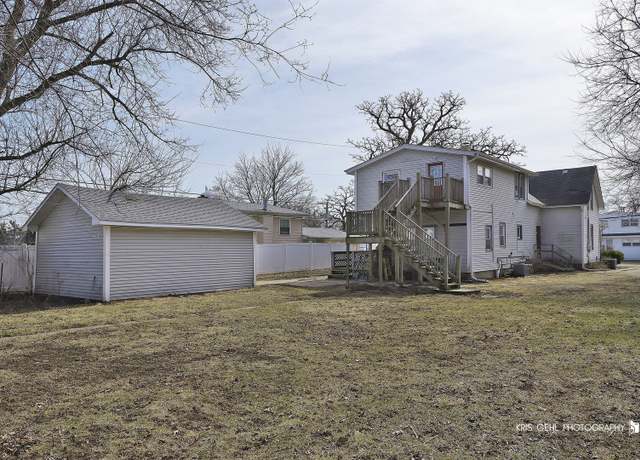 Photo of 307 North Ave Unit 2, Antioch, IL 60002
