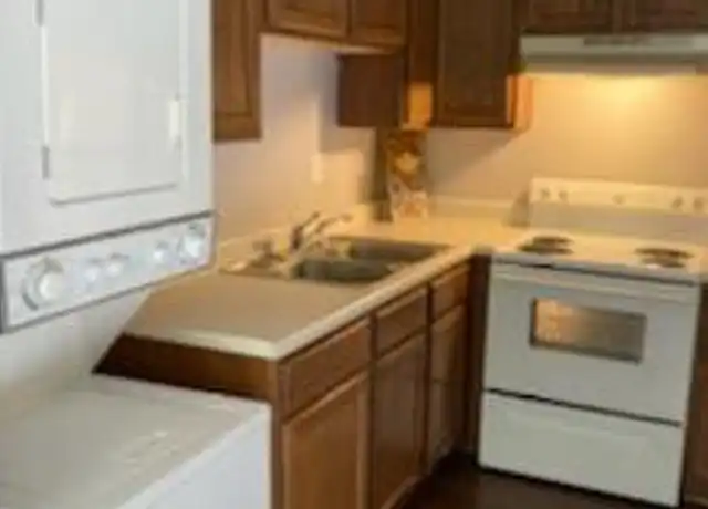 Property at Royal Eden Apartments - 4480 Pontchartrain Dr, Slidell, LA, 70458, 1-2 bed, 1 bath, [object Object]