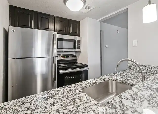 Property at Everton @ Bellmar - 10588 Stone Canyon Rd, Dallas, TX, 75230, 1-2 bed, 1-2 bath, [object Object]