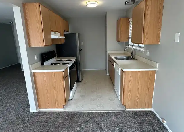 Property at 384 Vester Ave Unit 208, Ferndale, MI, 48220, 1 bed, 1 bath, [object Object]