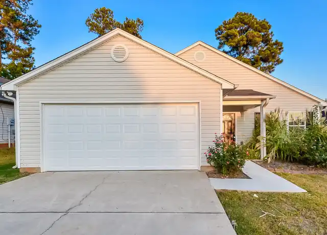 Property at 1122 Saint Phillips Ct, Locust Grove, GA, 30248, 3 beds, 2 baths, [object Object]