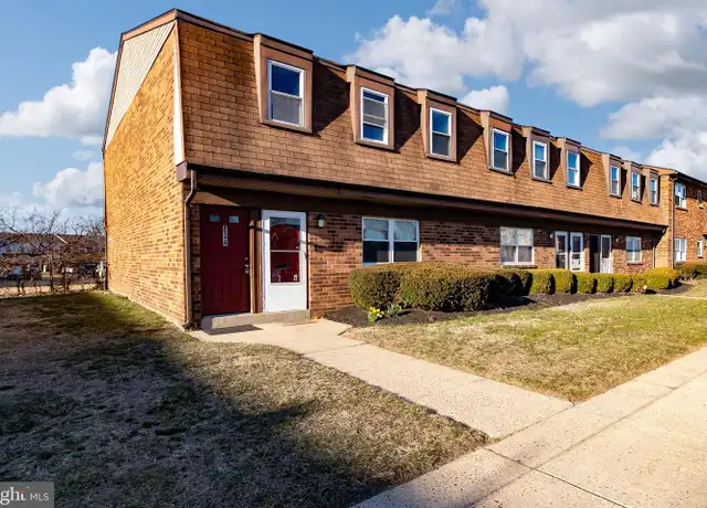 Property at 834 Henri Ct, Burlington, NJ, 08016, 1 bed, 1 bath, [object Object]