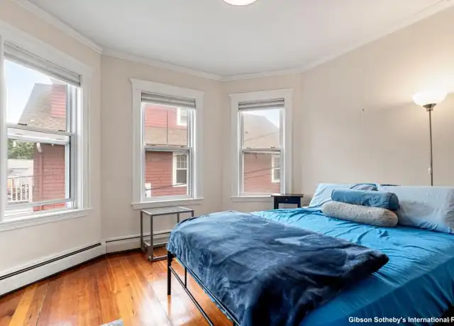Property at 12 White Ave, Chestnut Hill, MA, 02467, 3 beds, 2 baths, [object Object]