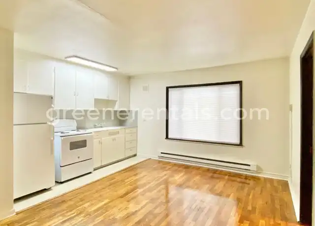 Property at 726 Adams St SE Unit 8, Olympia, WA, 98501, 1 bed, 1 bath, [object Object]