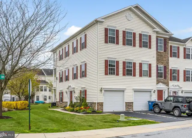 Property at 202 Bardel Dr Unit 202, Coatesville, PA, 19320, 3 beds, 3 baths, [object Object]