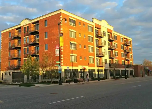 Property at 8255 Skokie Blvd Unit 303, Skokie, IL, 60077, 2 beds, 2 baths, [object Object]