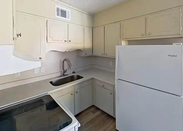 Property at 1850 Pebble Rd, Charleston, SC, 29407, 1 bed, 1 bath, [object Object]