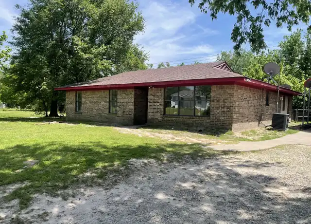 Property at 261 Airport Rd, Emory, TX, 75440, 4 beds, 2 baths, [object Object]