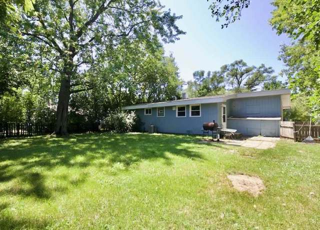 Photo of 1227 Wood St Unit SFH, Deerfield, IL 60015