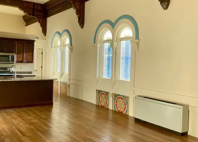 Property at 75 Plunkett St Unit M204, Pittsfield, MA, 01201, 1 bed, 1 bath, [object Object]