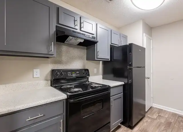 Property at Crown Ridge - 1635 S DeKalb St, Shelby, NC, 28152, 3 beds, 2 baths, [object Object]