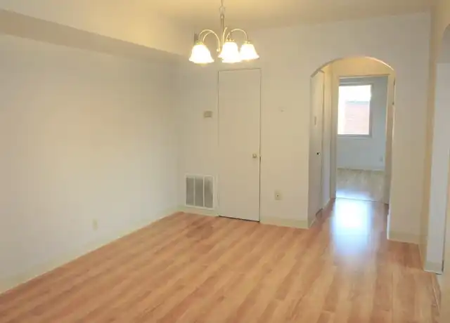 Property at 5710 Phillips Ave Unit A6, Pittsburgh, PA, 15217, 2 beds, 1 bath, [object Object]