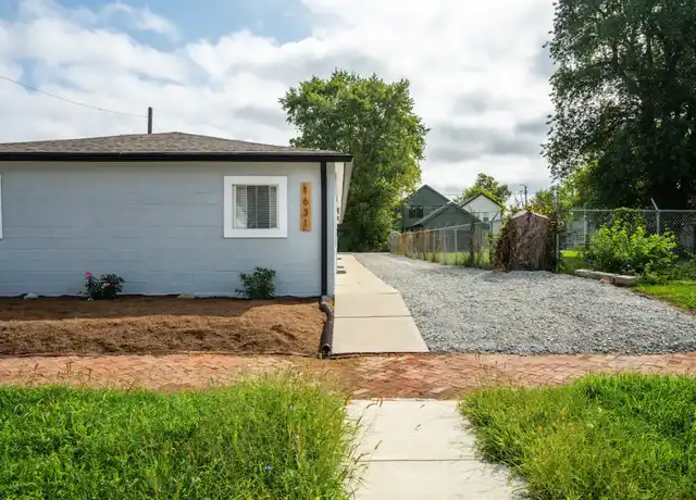 Property at 1631 Columbia Ave Unit C, Indianapolis, IN, 46202, 2 beds, 1 bath, [object Object]