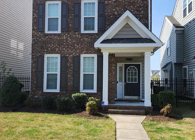 Property at 6707 Hampton Roads Pkwy, Suffolk, VA, 23435, 4 beds, 2.5 baths, [object Object]